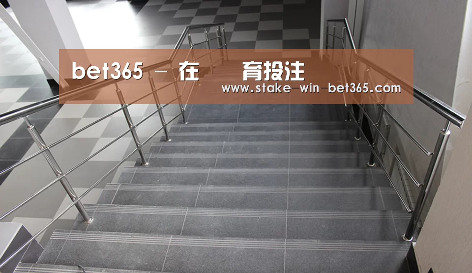 俄罗斯克麦罗沃洲办公楼(图2)